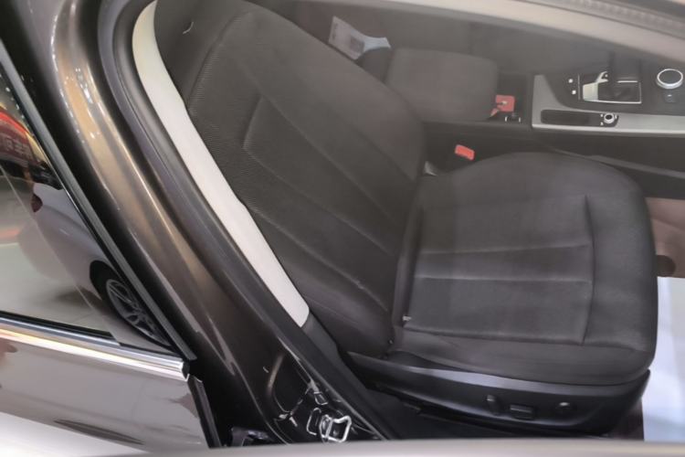 Used Audi A4L 2018 30th Anniversary Edition 40 TFSI Trendy Model Right Front Seat