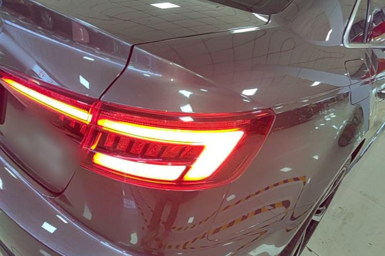 Used Audi A4L 2018 30th Anniversary Edition 40 TFSI Fashion Model Right Rear Taillight