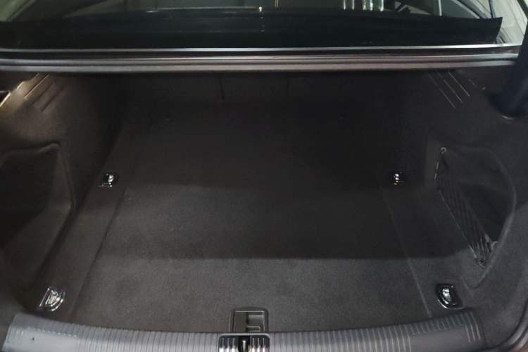 Used Audi A4L 2018 30th Anniversary Edition 40 TFSI Trendy Model Trunk