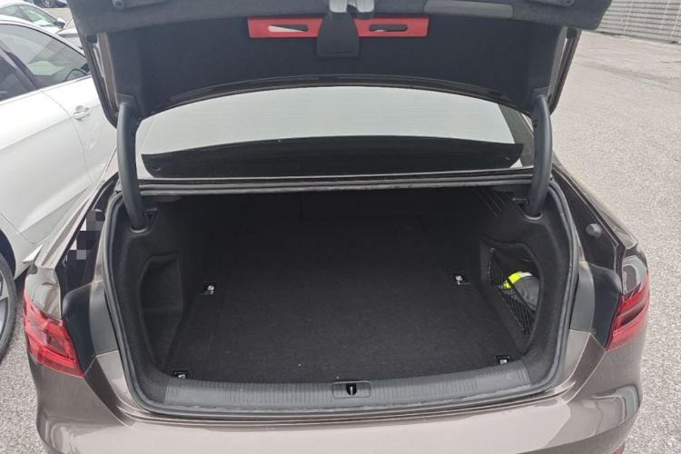 Used Audi A4L 2018 30th Anniversary Edition 40 TFSI Trendy Model Trunk