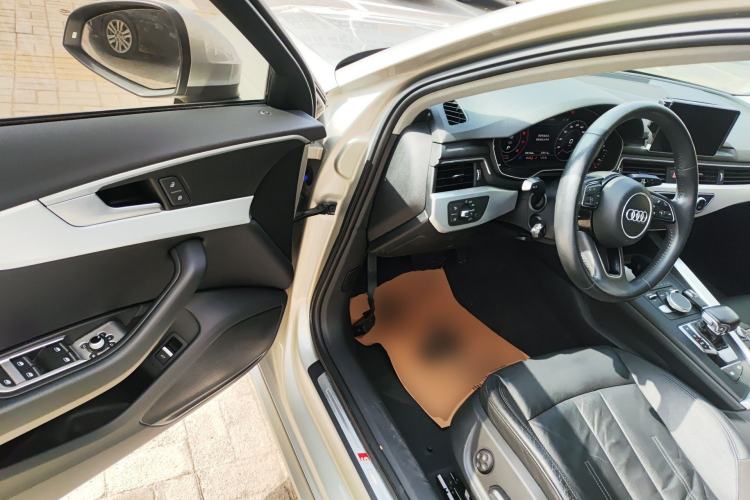 Used Audi A4L 2018 30th Anniversary Edition 40 TFSI Fashion Model Driver Seat