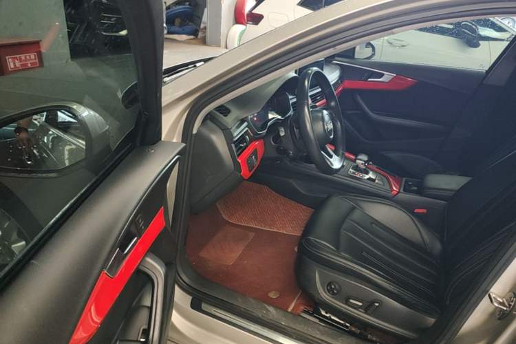 Used Audi A4L 2018 30th Anniversary Edition 40 TFSI Trendy Model Driver Seat