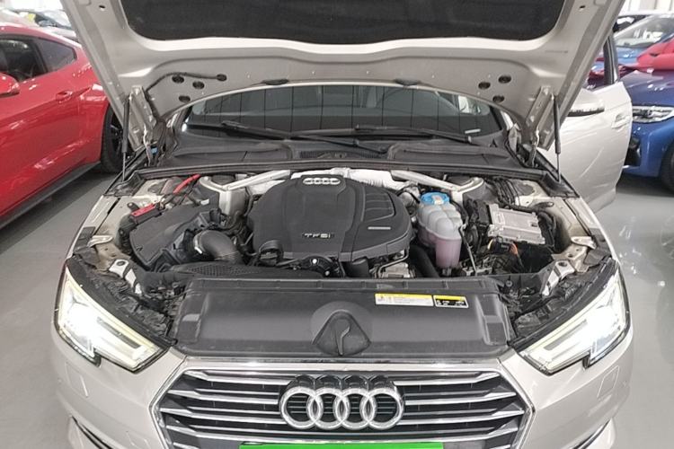 Used Audi A4L 2018 30th Anniversary Edition 40 TFSI Trendy Model Engine Bay