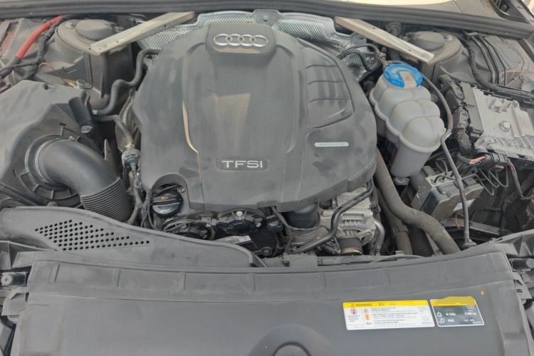 Used Audi A4L 2018 30th Anniversary Edition 45 TFSI quattro Individual Sport Edition Engine Bay