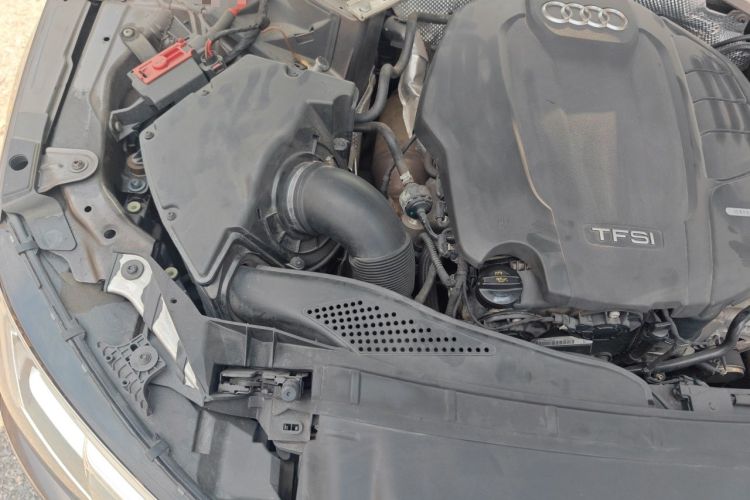 Used Audi A4L 2018 30th Anniversary Edition 45 TFSI quattro Individual Sport Edition Engine Bay Right