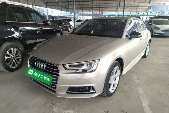 Gebrauchter Audi A4L 2018 30th Anniversary Edition 40 TFSI Trendy Model