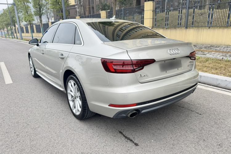 Used Audi A4L 2018 30th Anniversary Edition 40 TFSI Fashion Model Exterior 6