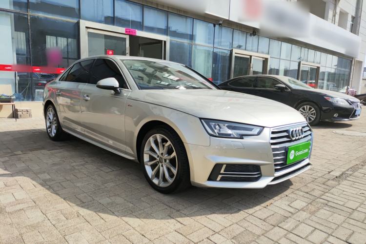 Used Audi A4L 2018 30th Anniversary Edition 40 TFSI Fashion Model Front Right 45 Deg
