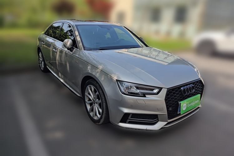 Used Audi A4L 2018 30th Anniversary Edition 40 TFSI Fashion Model Front Right 45 Deg