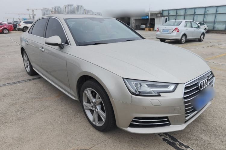 Used Audi A4L 2018 30th Anniversary Edition 40 TFSI Trendy Model Front Right 45 Deg