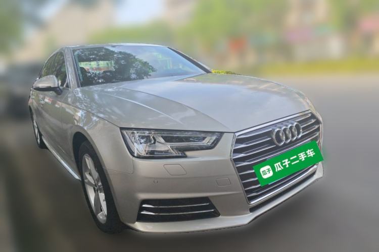 Used Audi A4L 2018 30th Anniversary Edition 40 TFSI Trendy Model Front Right 45 Deg