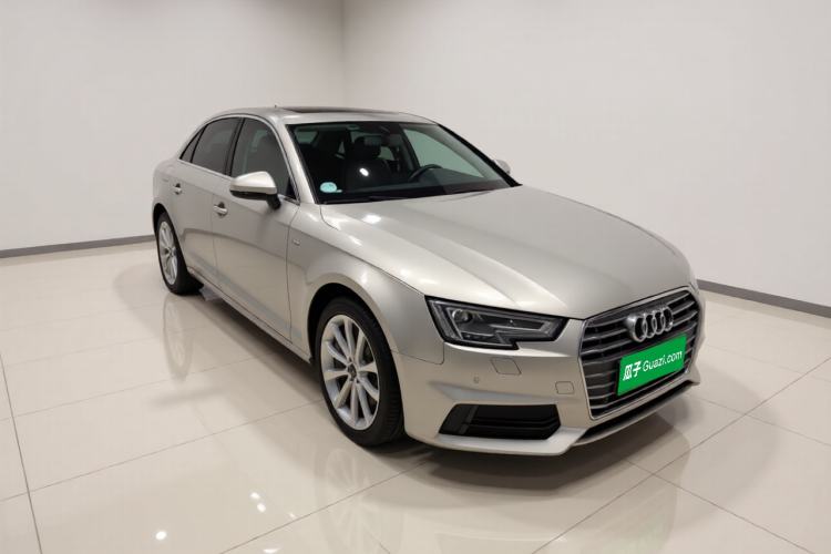 Used Audi A4L 2018 30th Anniversary Edition 40 TFSI Fashion Model Front Right 45 Deg