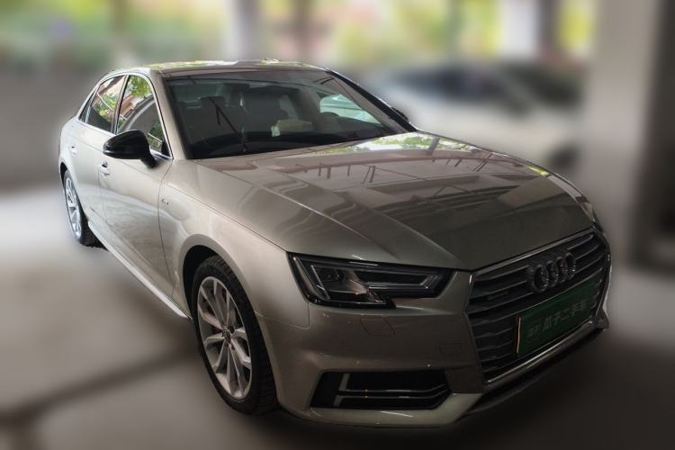 Used Audi A4L 2018 30th Anniversary Edition 45 TFSI quattro Individual Sport Edition Front Right 45 Deg