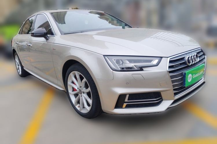Used Audi A4L 2018 30th Anniversary Edition 45 TFSI quattro Individual Sport Edition Front Right 45 Deg