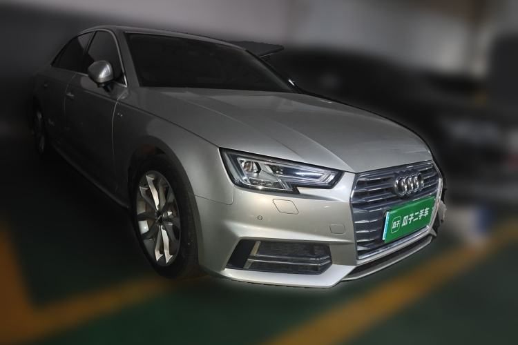 Used Audi A4L 2018 30th Anniversary Edition 40 TFSI Fashion Model Front Right 45 Deg