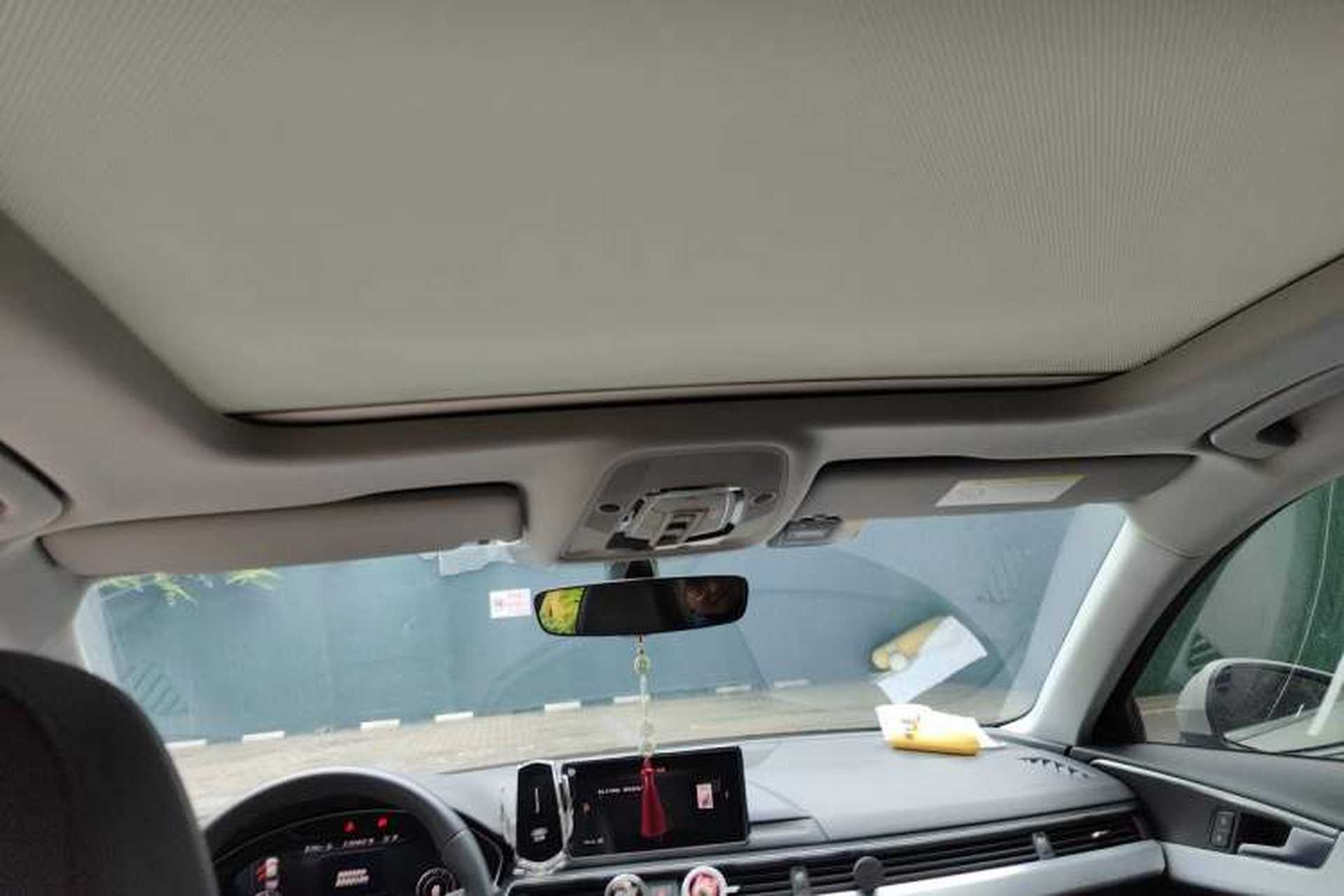 Used Audi A4L 2018 30th Anniversary Edition 40 TFSI Fashion Model Headliner