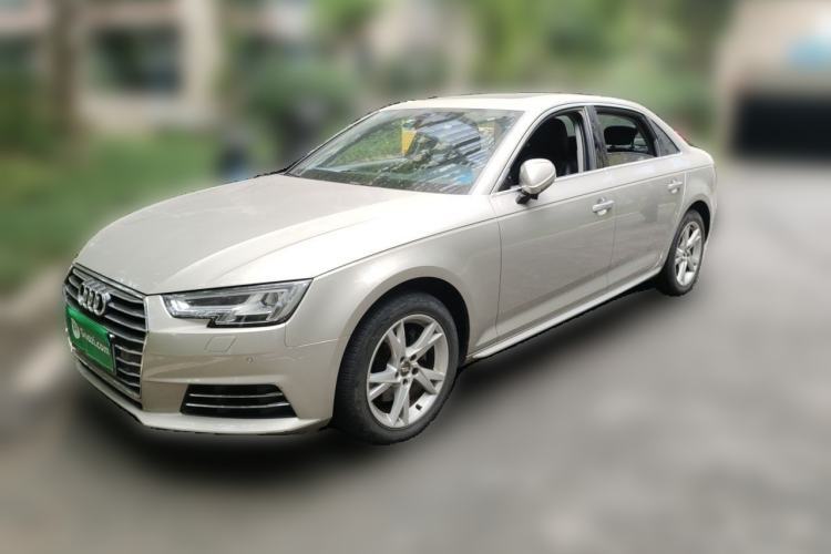 Audi A4L 2018 30th Anniversary Edition 40 TFSI Trendy Model d’occasion Guazi used car, China used car export, Used car for sale, Used cars, Cheapest cars for sale
