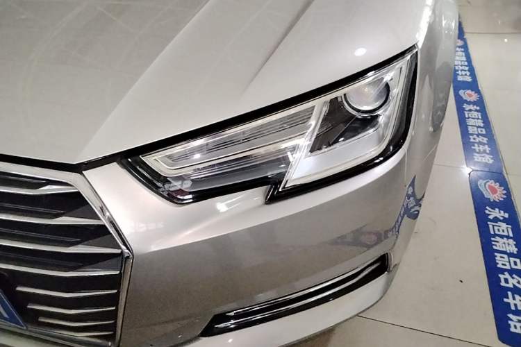 Used Audi A4L 2018 30th Anniversary Edition 30 TFSI Ambition Model Left Front Headlight