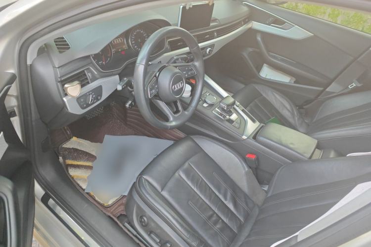 Used Audi A4L 2018 30th Anniversary Edition 40 TFSI Trendy Model Left Front Seat