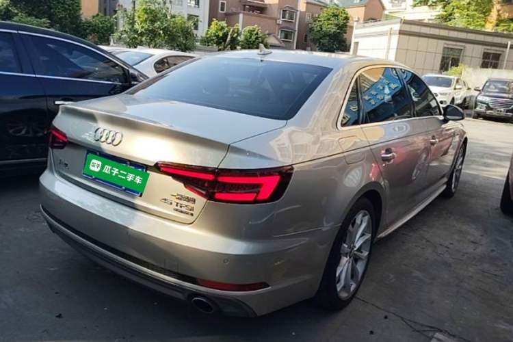 Used Audi A4L 2018 30th Anniversary Edition 45 TFSI quattro Individual Sport Edition Rear Right 45 Deg
