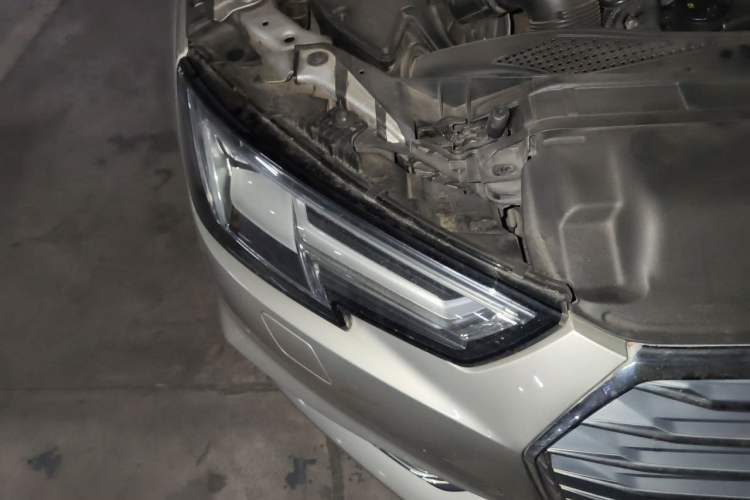Used Audi A4L 2018 30th Anniversary Edition 40 TFSI Fashion Model Right Front Headlight