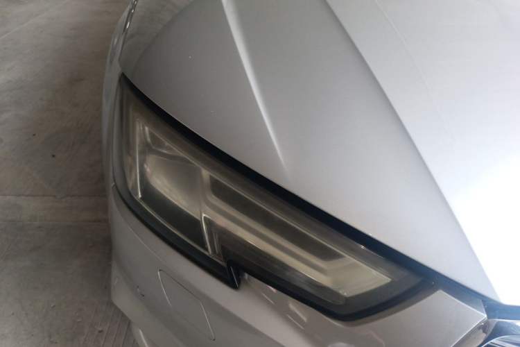 Used Audi A4L 2018 30th Anniversary Edition 40 TFSI Fashion Model Right Front Headlight
