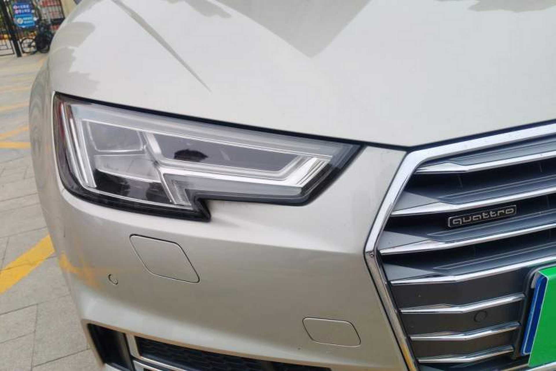 Used Audi A4L 2018 30th Anniversary Edition 45 TFSI quattro Individual Sport Edition Right Front Headlight