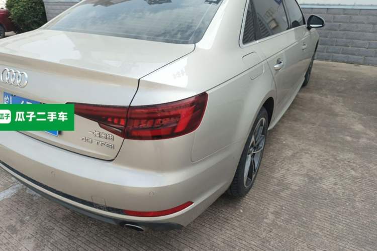 Used Audi A4L 2018 30th Anniversary Edition 40 TFSI Sport Edition Right Rear Taillight