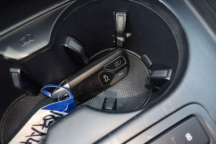 Used Audi A4L 2018 30th Anniversary Edition 45 TFSI quattro Individual Sport Edition Vehicle Key