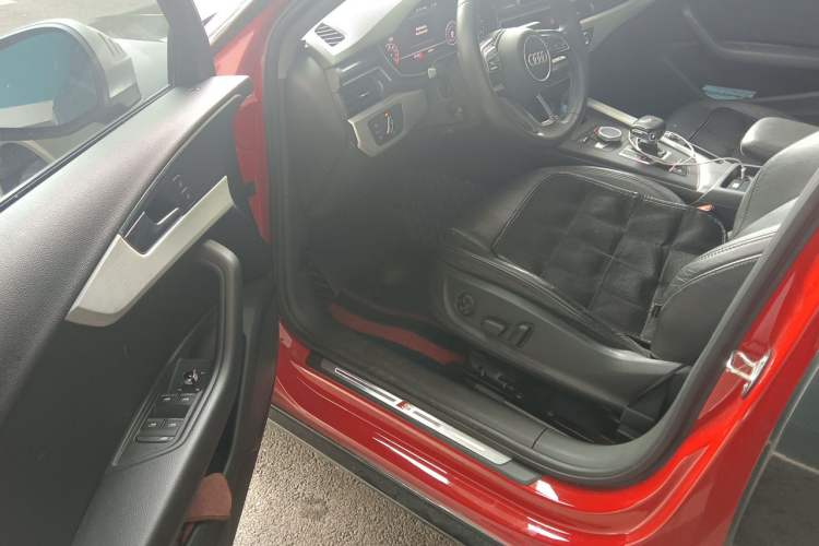 Used Audi A4L 2018 30th Anniversary Edition 40 TFSI Fashion Model Driver Seat