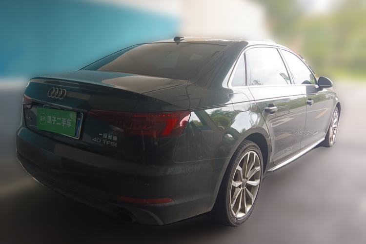 Used Audi A4L 2018 30th Anniversary Edition 40 TFSI Fashion Model Rear Right 45 Deg