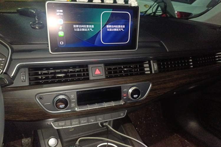 Used Audi A4L 2018 30th Anniversary Edition 40 TFSI Fashion Model Audio And AC Panel