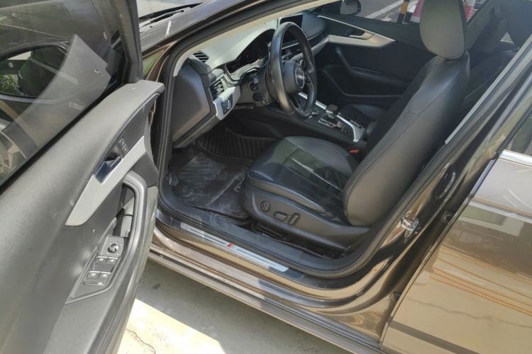 Used Audi A4L 2018 30th Anniversary Edition 40 TFSI Fashion Model Driver Seat