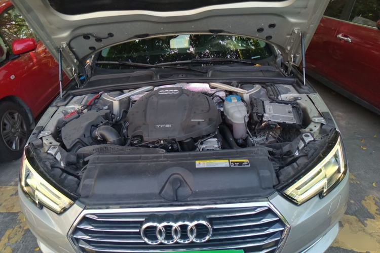 Used Audi A4L 2018 30th Anniversary Edition 40 TFSI Trendy Model Engine Bay