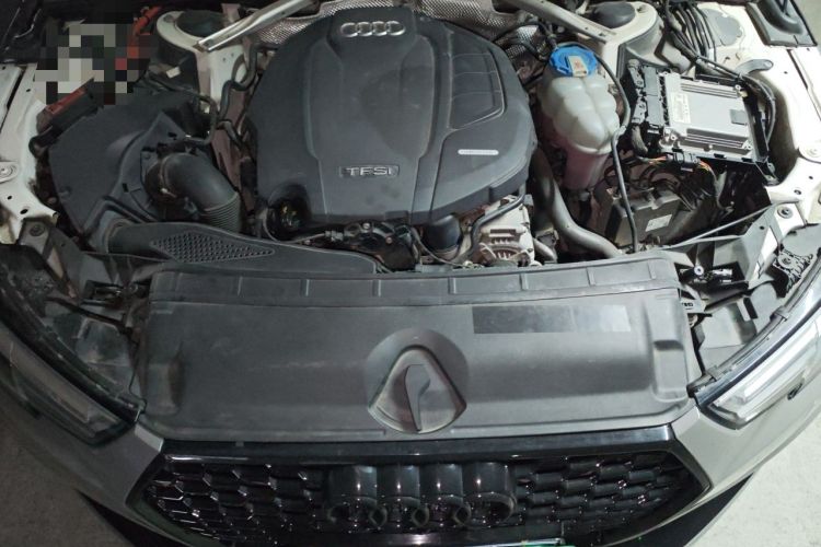 Used Audi A4L 2018 30th Anniversary Edition 40 TFSI Trendy Model Engine Bay