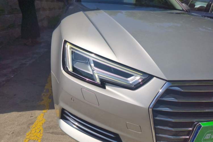 Used Audi A4L 2018 30th Anniversary Edition 40 TFSI Trendy Model Exterior 6