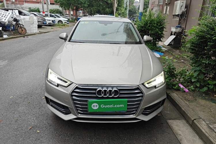 Used Audi A4L 2018 30th Anniversary Edition 40 TFSI Trendy Model Front