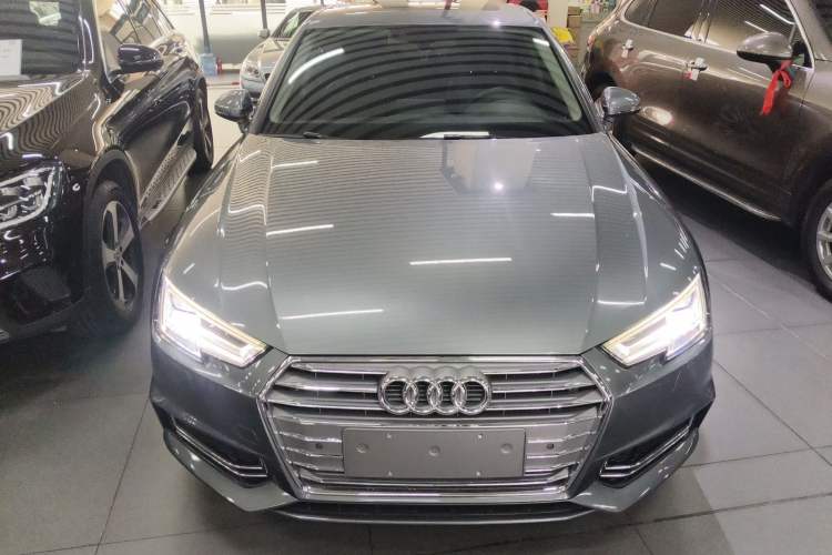 Used Audi A4L 2018 30th Anniversary Edition 40 TFSI Fashion Model Front