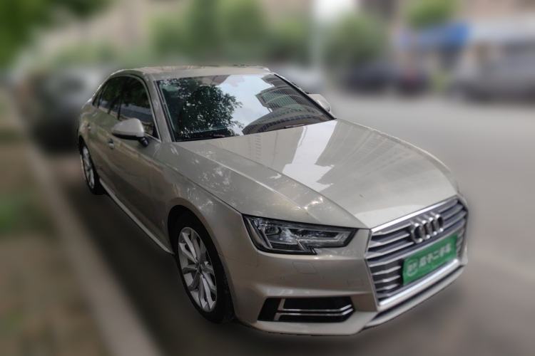 Used Audi A4L 2018 30th Anniversary Edition 40 TFSI Fashion Model Front Right 45 Deg