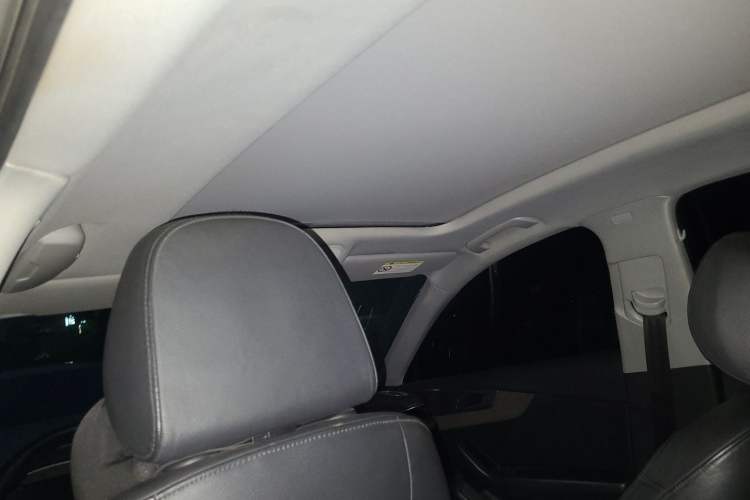 Used Audi A4L 2018 30th Anniversary Edition 40 TFSI Fashion Model Headliner