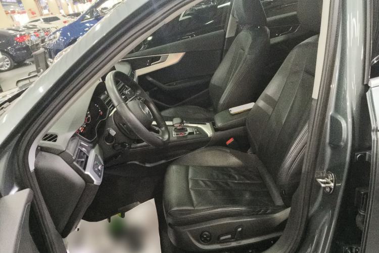 Used Audi A4L 2018 30th Anniversary Edition 40 TFSI Fashion Model Left Front Seat