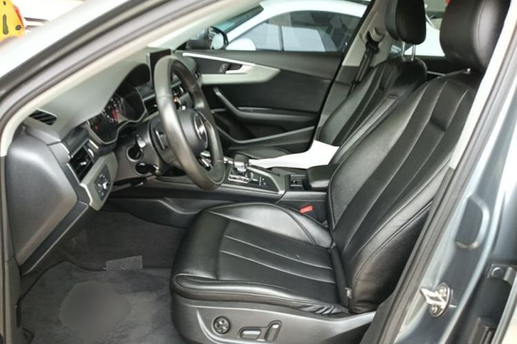 Used Audi A4L 2018 30th Anniversary Edition 40 TFSI Trendy Model Left Front Seat