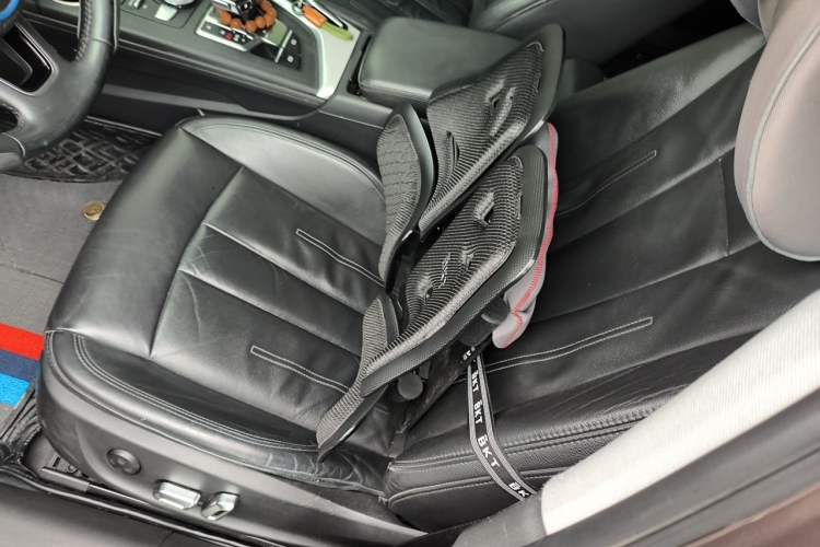 Used Audi A4L 2018 30th Anniversary Edition 40 TFSI Fashion Model Left Front Seat