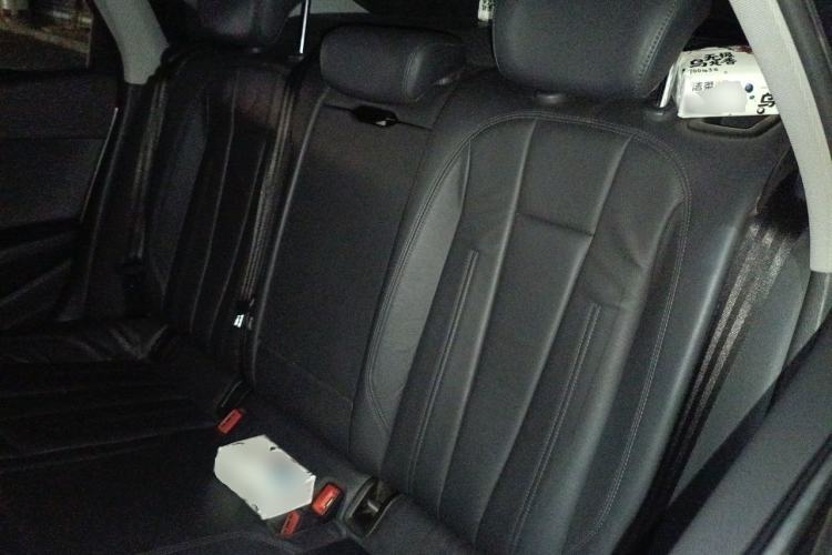 Used Audi A4L 2018 30th Anniversary Edition 40 TFSI Fashion Model Left Rear Seat