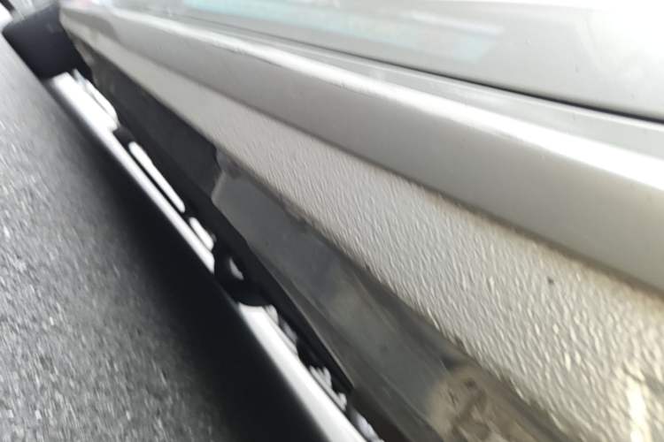 Used Audi A4L 2018 30th Anniversary Edition 40 TFSI Trendy Model Left Side Sill