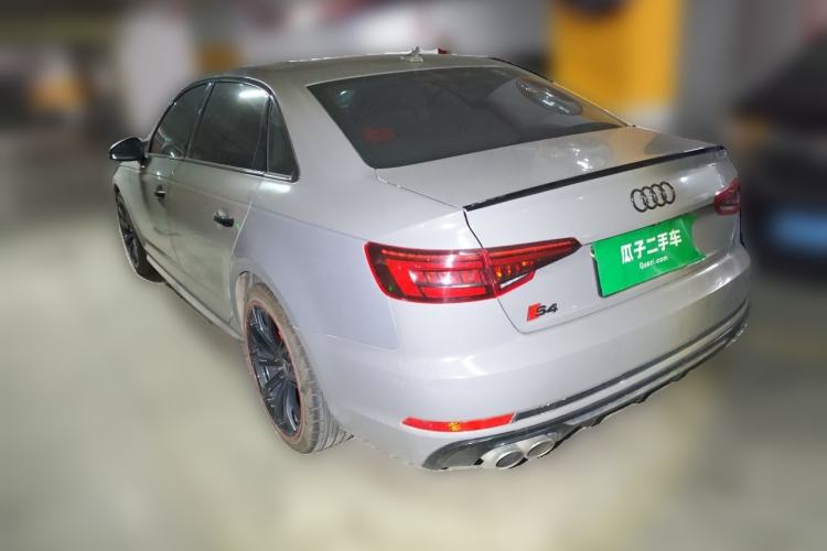 Used Audi A4L 2018 30th Anniversary Edition 40 TFSI Trendy Model Rear Left 45 Deg