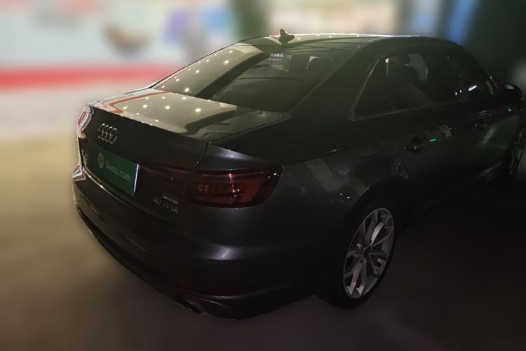 Used Audi A4L 2018 30th Anniversary Edition 40 TFSI Fashion Model Rear Right 45 Deg