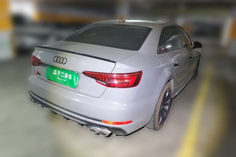 Used Audi A4L 2018 30th Anniversary Edition 40 TFSI Trendy Model Rear Right 45 Deg