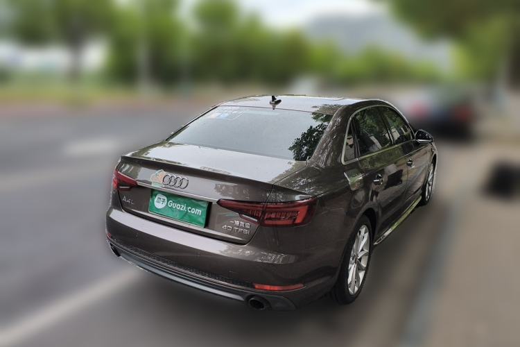 Used Audi A4L 2018 30th Anniversary Edition 40 TFSI Fashion Model Rear Right 45 Deg