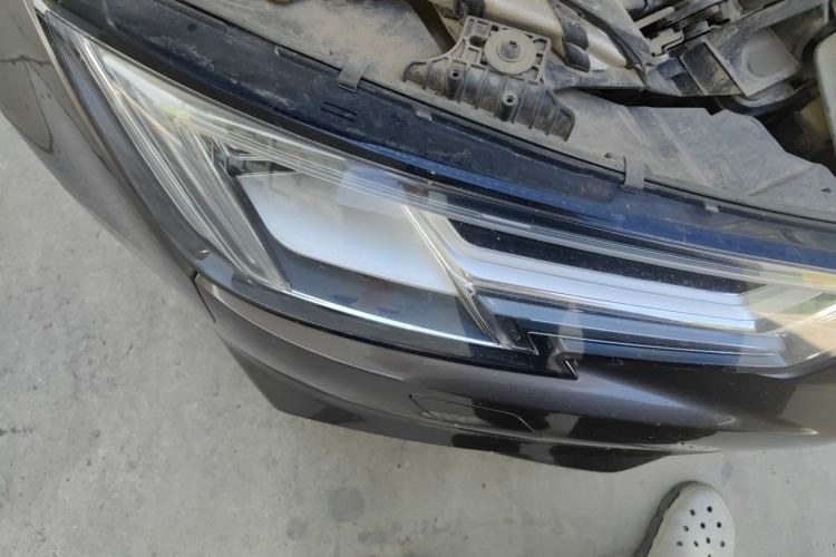 Used Audi A4L 2018 30th Anniversary Edition 40 TFSI Fashion Model Right Front Headlight